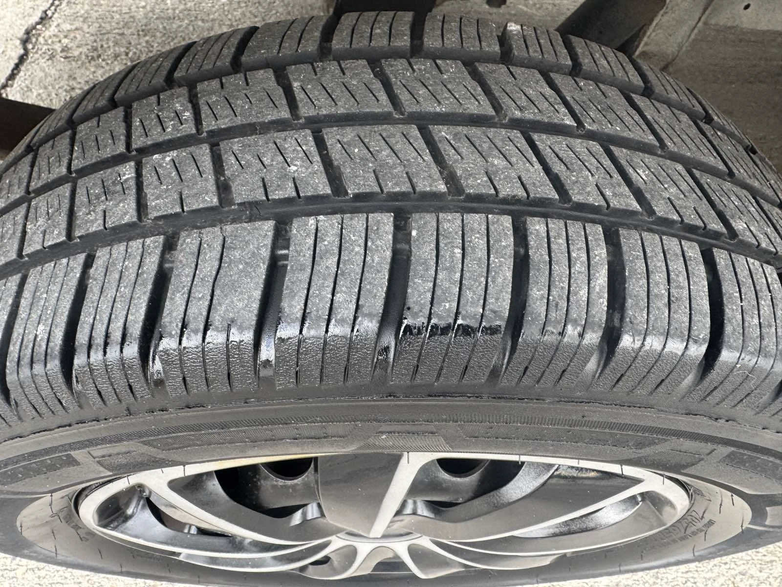 VW Crafter L1H1 KLIMATRONIK, снимка 12 - Бусове и автобуси - 56613402