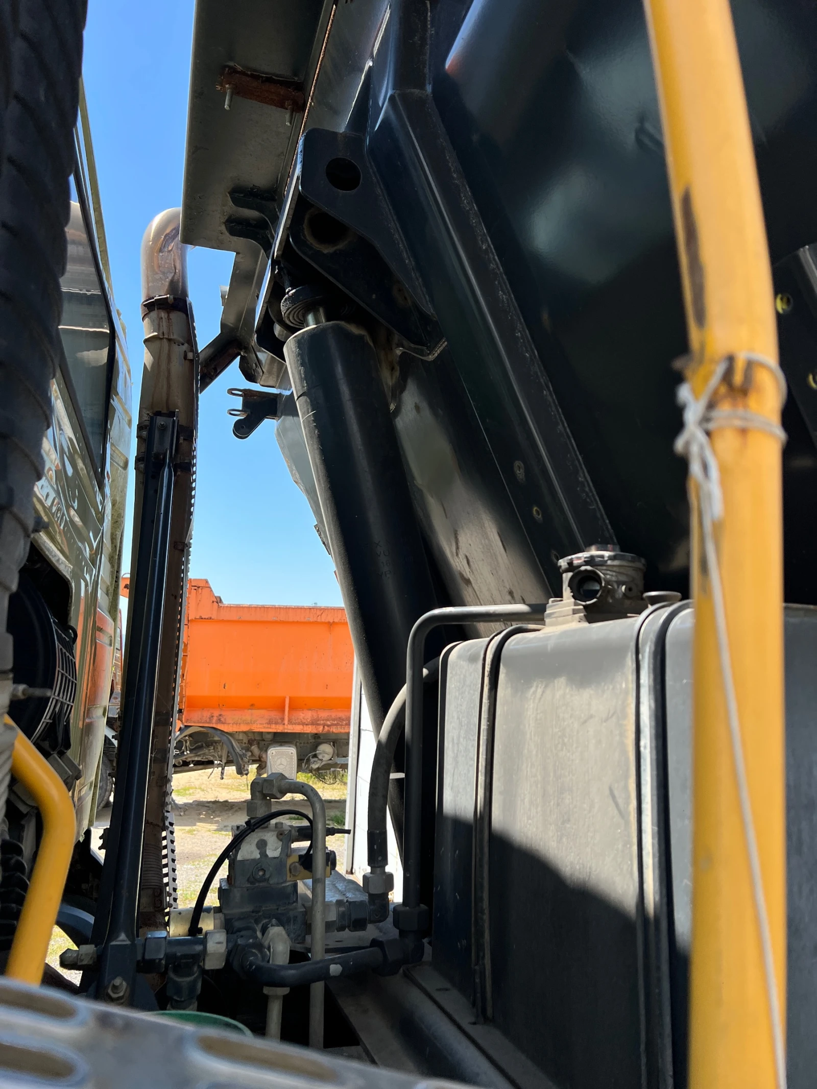 Volvo Fm FMX, снимка 5 - Камиони - 54439551