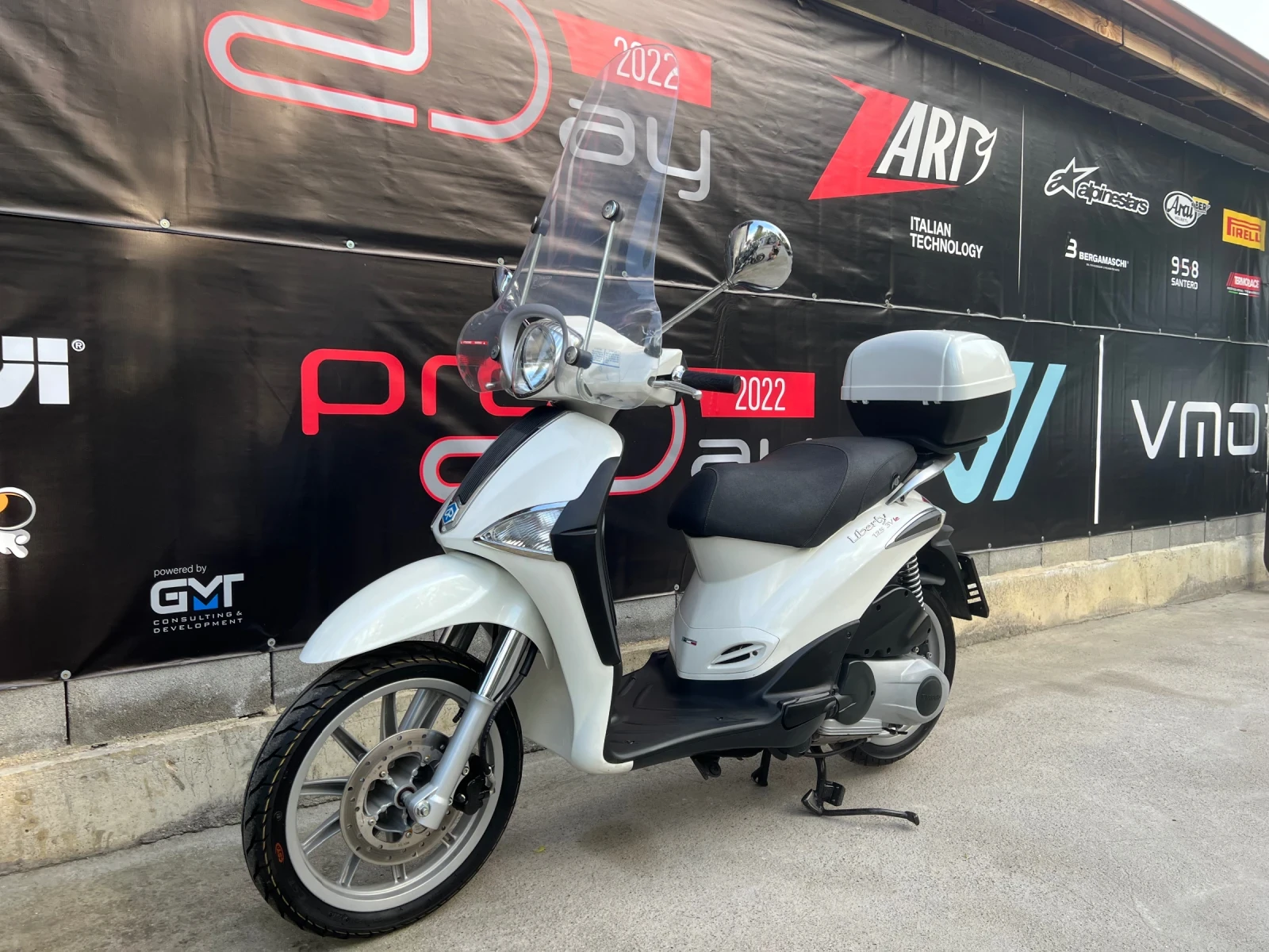 Piaggio Liberty 125icc3v/2014 2 броя, снимка 1