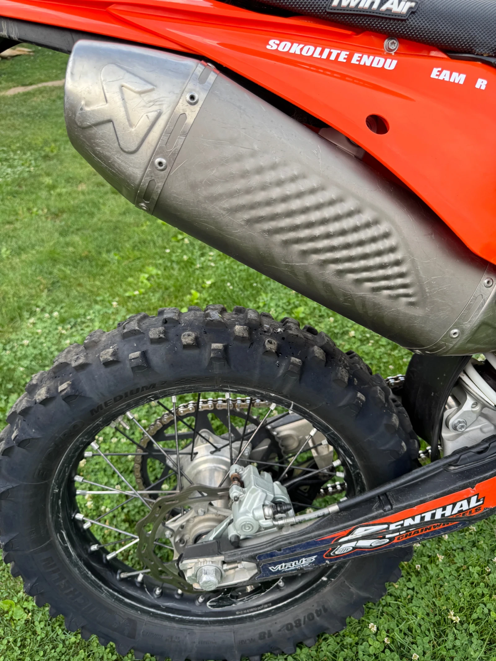 Ktm EXC 450 АКРАПОВИЧ - изображение 3