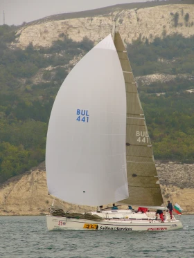 Обява за продажба на Ветроходна лодка Bavaria 42 Match ~85 000 EUR - изображение 4