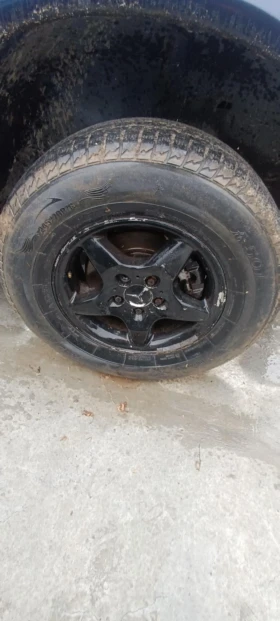 Гуми с джанти Barum 245/70R16, снимка 2 - Гуми и джанти - 52920789