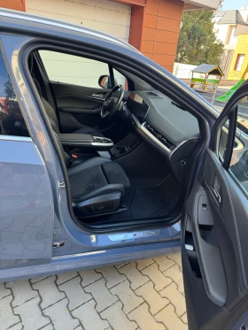 BMW 2 Active Tourer M 218d, снимка 11