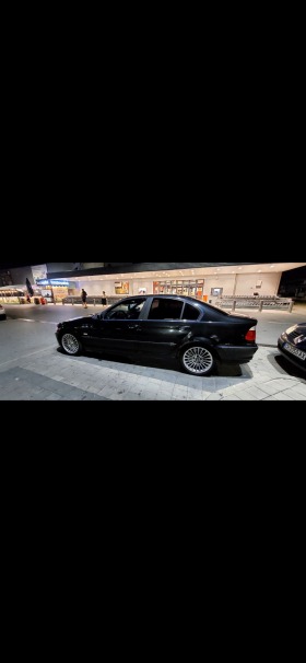 BMW 330, снимка 1 - Автомобили и джипове - 45434395