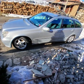 Mercedes-Benz C 220, снимка 2