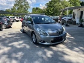 Обява за продажба на Toyota Verso 7 места Панорама ~9 700 лв. - изображение 3