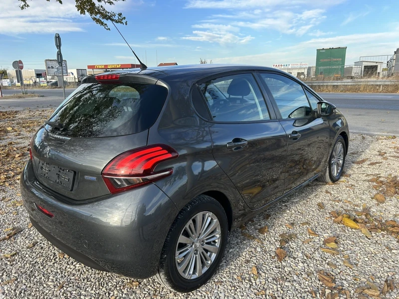 Peugeot 208 1.6 HDI EURO6, снимка 4 - Автомобили и джипове - 47855366