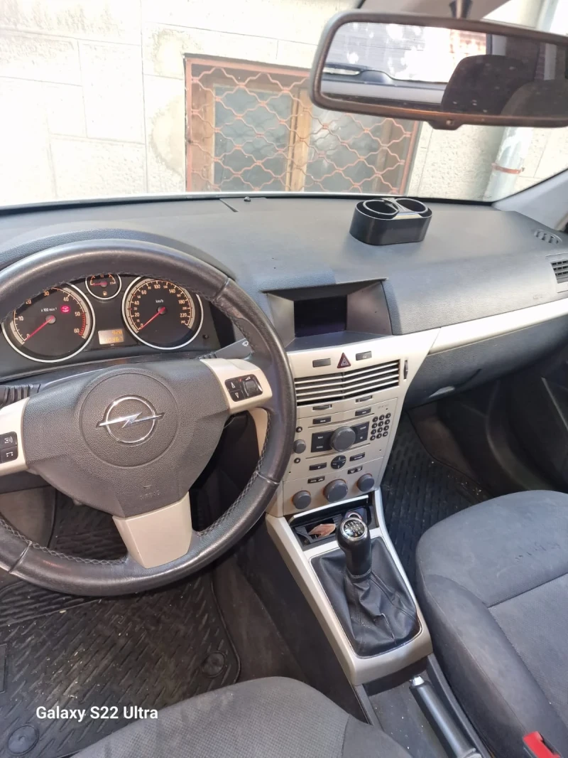 Opel Astra 1, 9, снимка 4 - Автомобили и джипове - 48178896