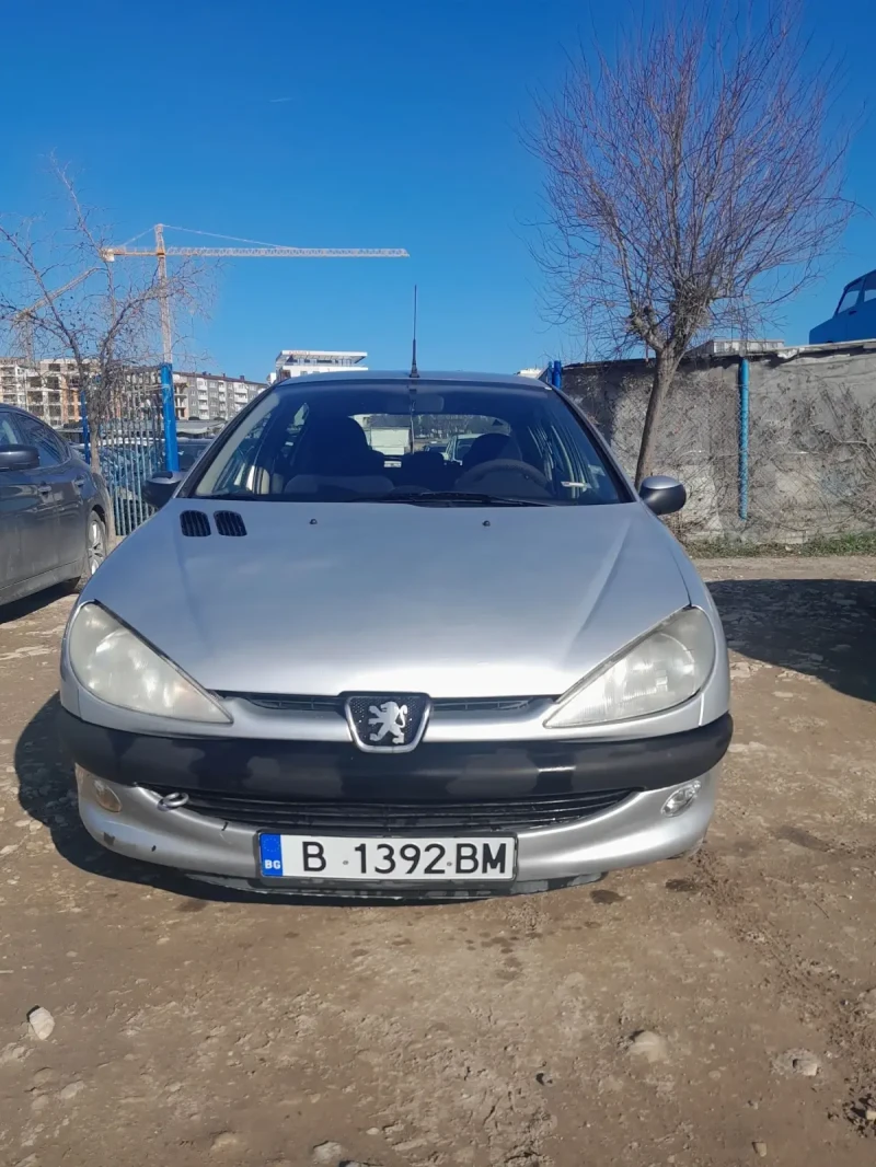 Peugeot 206 1.4 i, снимка 3 - Автомобили и джипове - 48726909