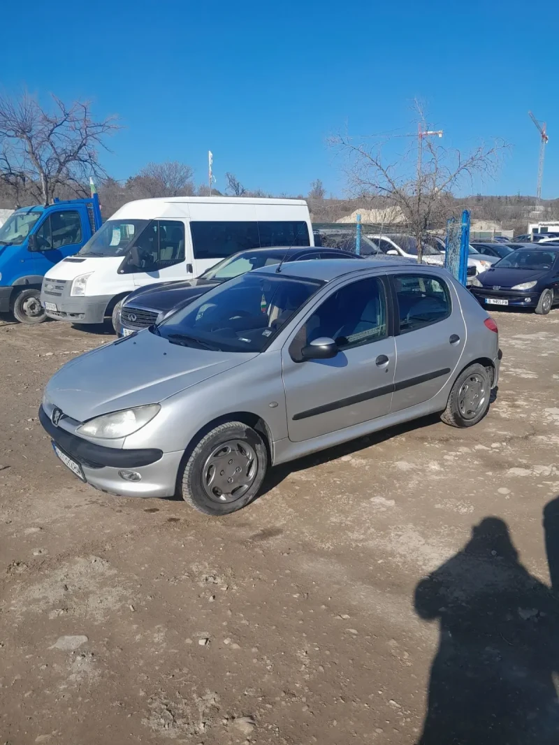 Peugeot 206 1.4 i, снимка 2 - Автомобили и джипове - 48726909