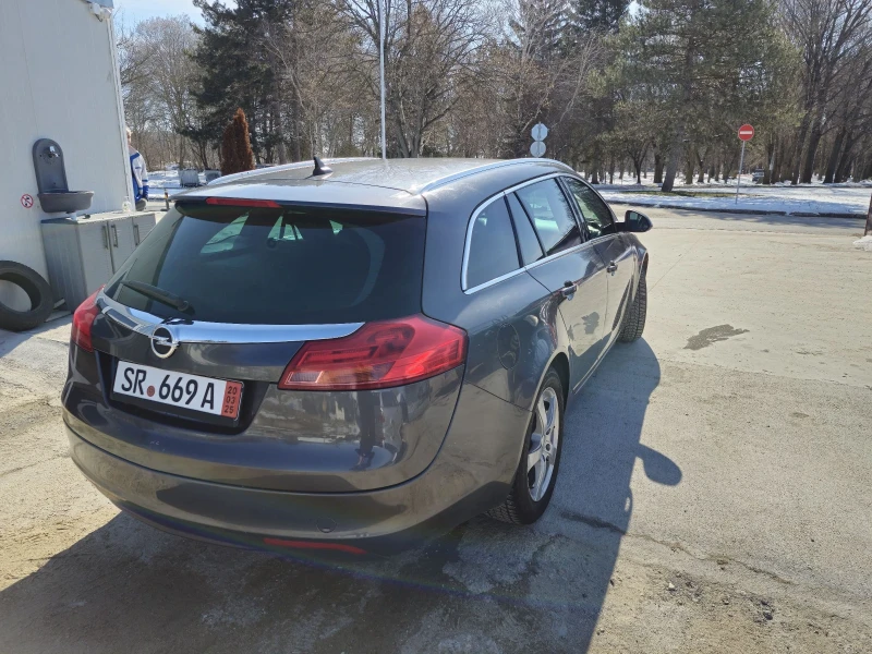 Opel Insignia 2.0 cdti, снимка 5 - Автомобили и джипове - 49238403