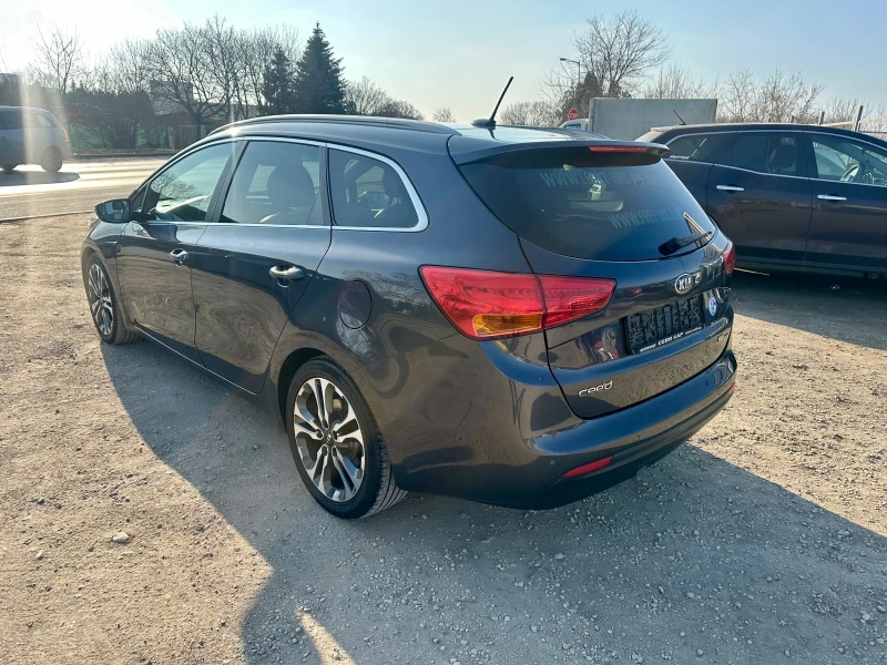 Kia Ceed 1.6crdi!Led!Xenon!Navigation!Keyless Go! , снимка 5 - Автомобили и джипове - 49362605