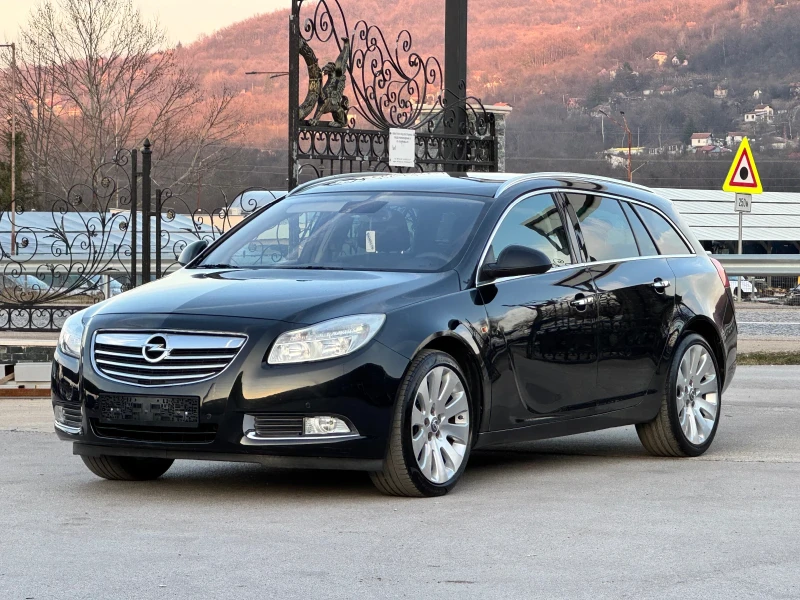 Opel Insignia 2.0CDTI АВТОМАТ НАВИ ИТАЛИЯ, снимка 1 - Автомобили и джипове - 49441925