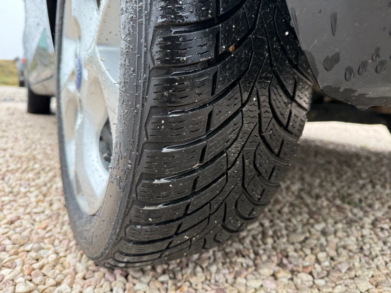 Ford Fiesta 1.4i, GAZ/BRC, снимка 17 - Автомобили и джипове - 51977454