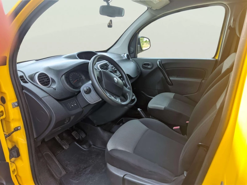 Renault Kangoo 1.5DCI, снимка 7 - Автомобили и джипове - 52089531