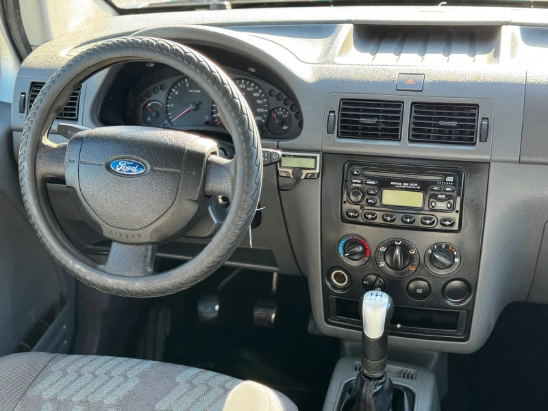 Ford Connect 1.8TDCI/90kc., снимка 16 - Автомобили и джипове - 52423735