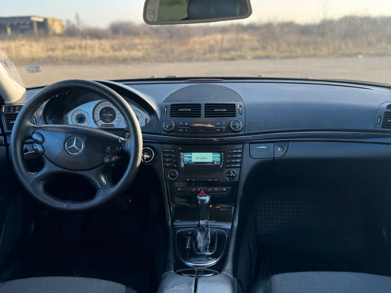 Mercedes-Benz E 200 CDI, снимка 5 - Автомобили и джипове - 52485920