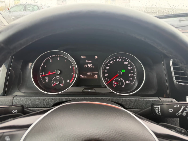 VW Golf 1.4 TGI, снимка 17 - Автомобили и джипове - 52581247