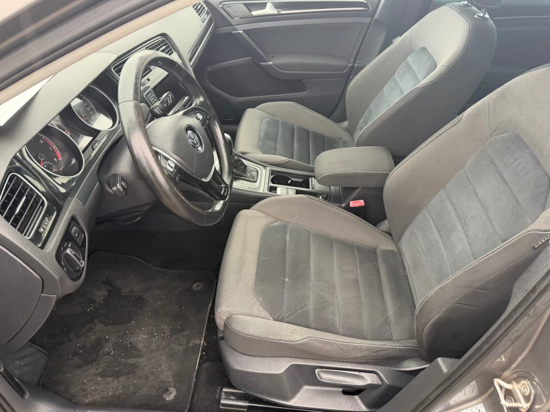 VW Golf 1.4 TGI, снимка 9 - Автомобили и джипове - 52581247