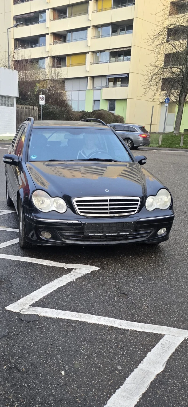 Mercedes-Benz C 200, снимка 4 - Автомобили и джипове - 52825375