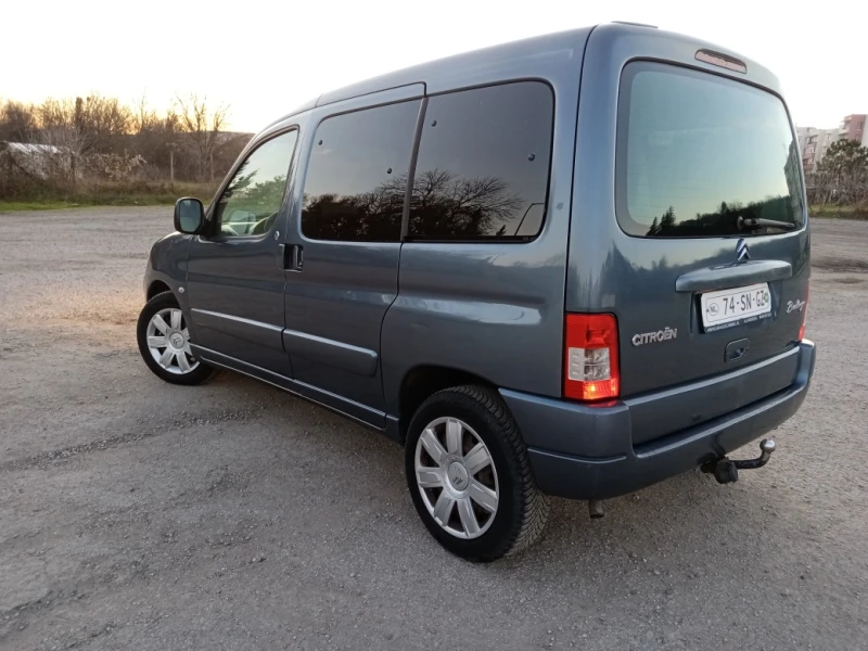 Citroen Berlingo 1.6 MultiSpace, снимка 4 - Автомобили и джипове - 52850471