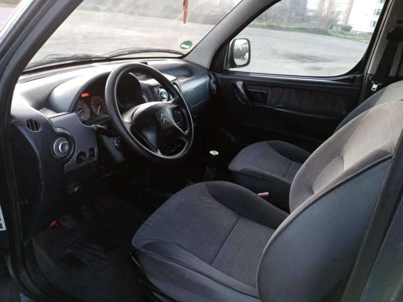 Citroen Berlingo 1.6 MultiSpace, снимка 11 - Автомобили и джипове - 52850471