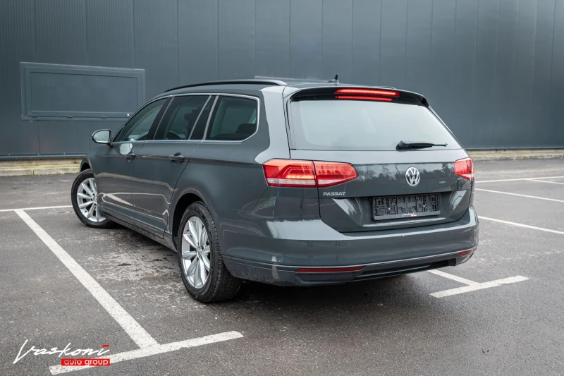 VW Passat 2.0 TDI, снимка 3 - Автомобили и джипове - 53298190