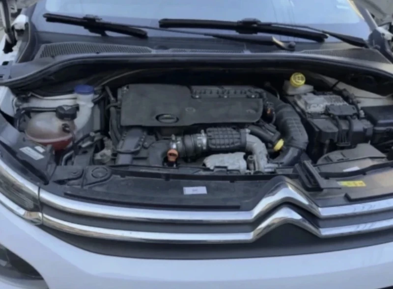 Citroen C3 1.6 HDI Отличен ! обслужен и регистриран, снимка 13 - Автомобили и джипове - 53572776