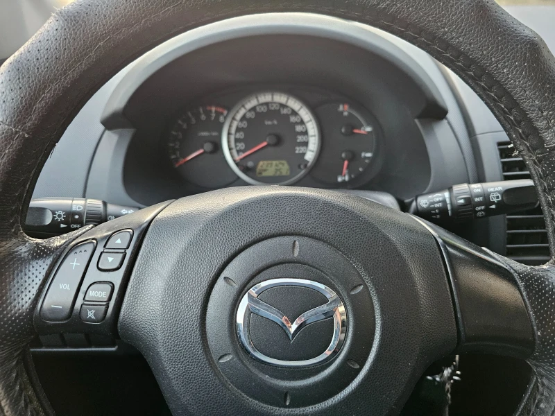 Mazda 5, снимка 9 - Автомобили и джипове - 53587887