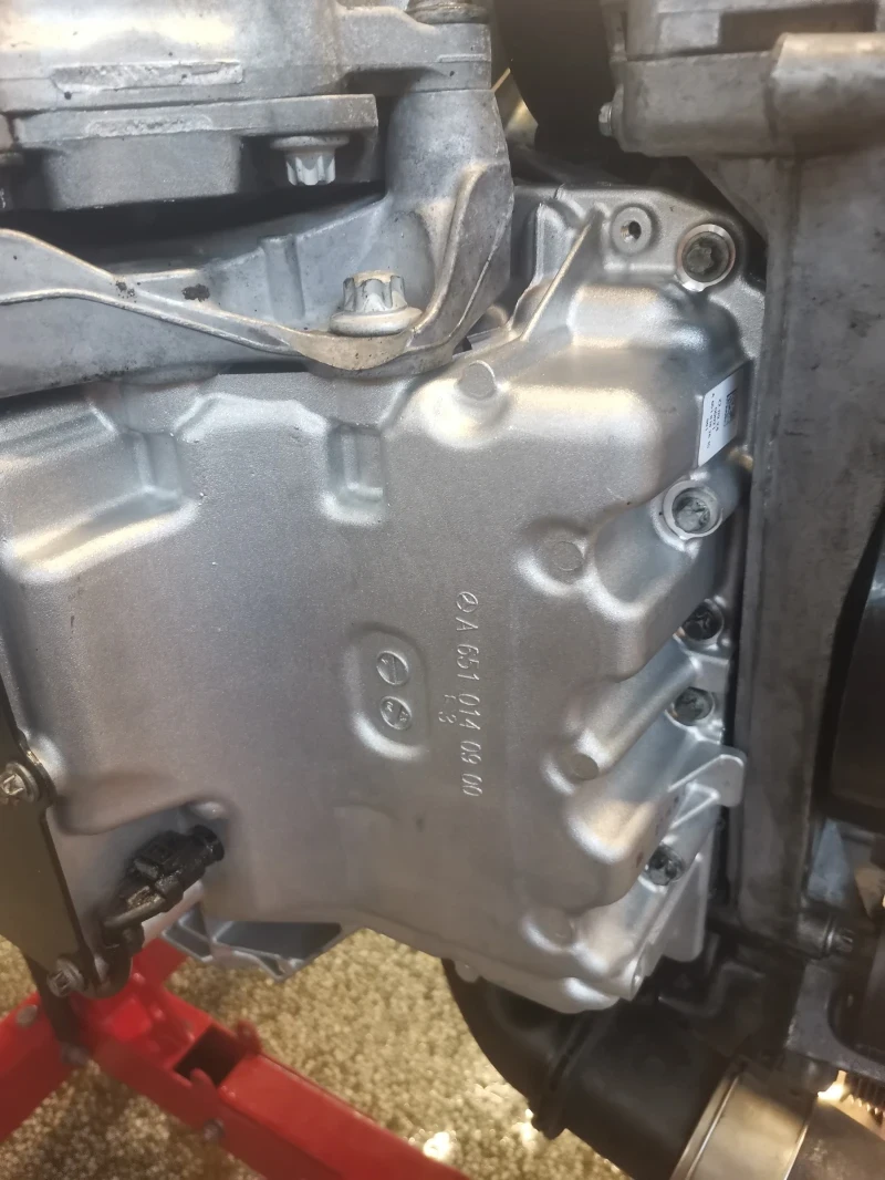 Mercedes-Benz E 250  - изображение 9