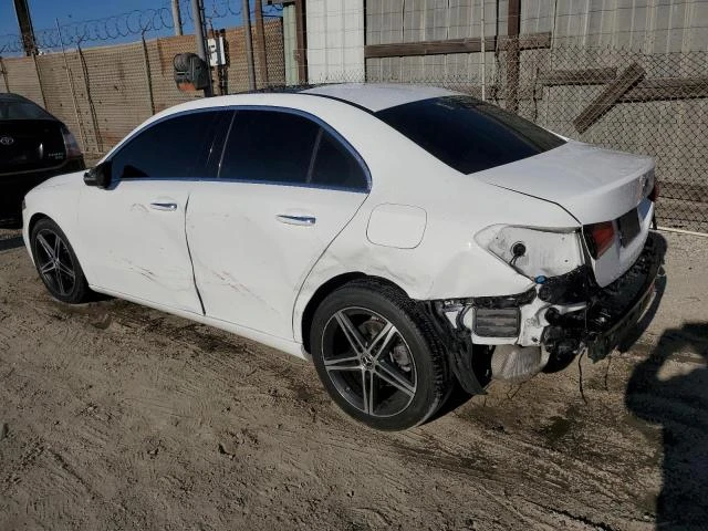 Mercedes-Benz A 220  - изображение 4