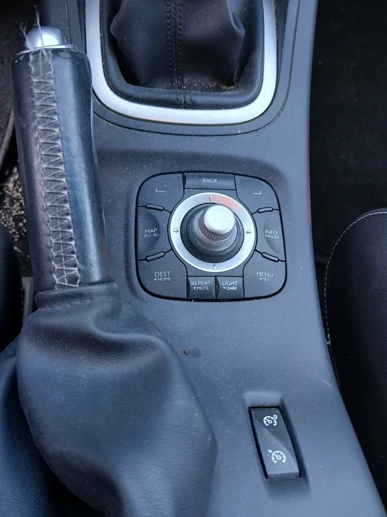 Renault Megane Coupe, снимка 7 - Автомобили и джипове - 55553796
