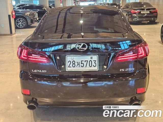 Lexus IS 250, снимка 4 - Автомобили и джипове - 56082072