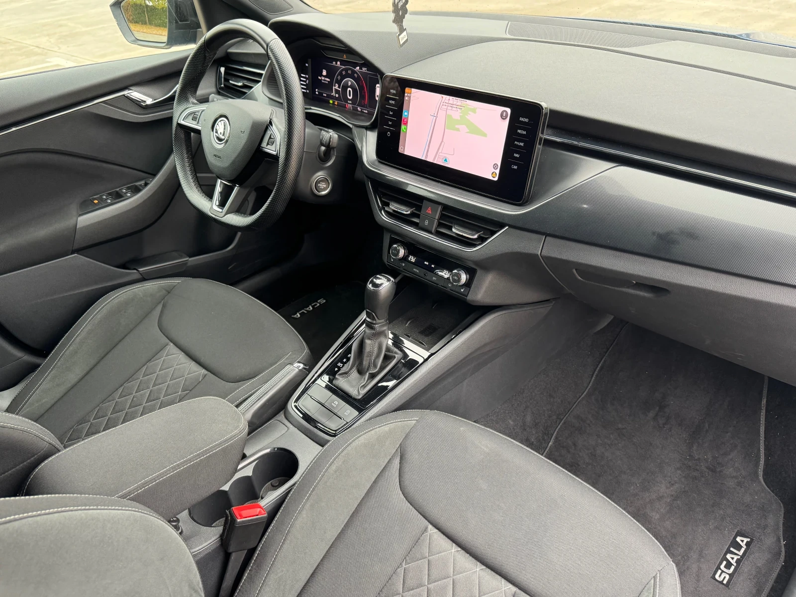 Skoda Scala 1.6 TDI Edition 1* Camera* Panorama* CarPlay*  - изображение 8