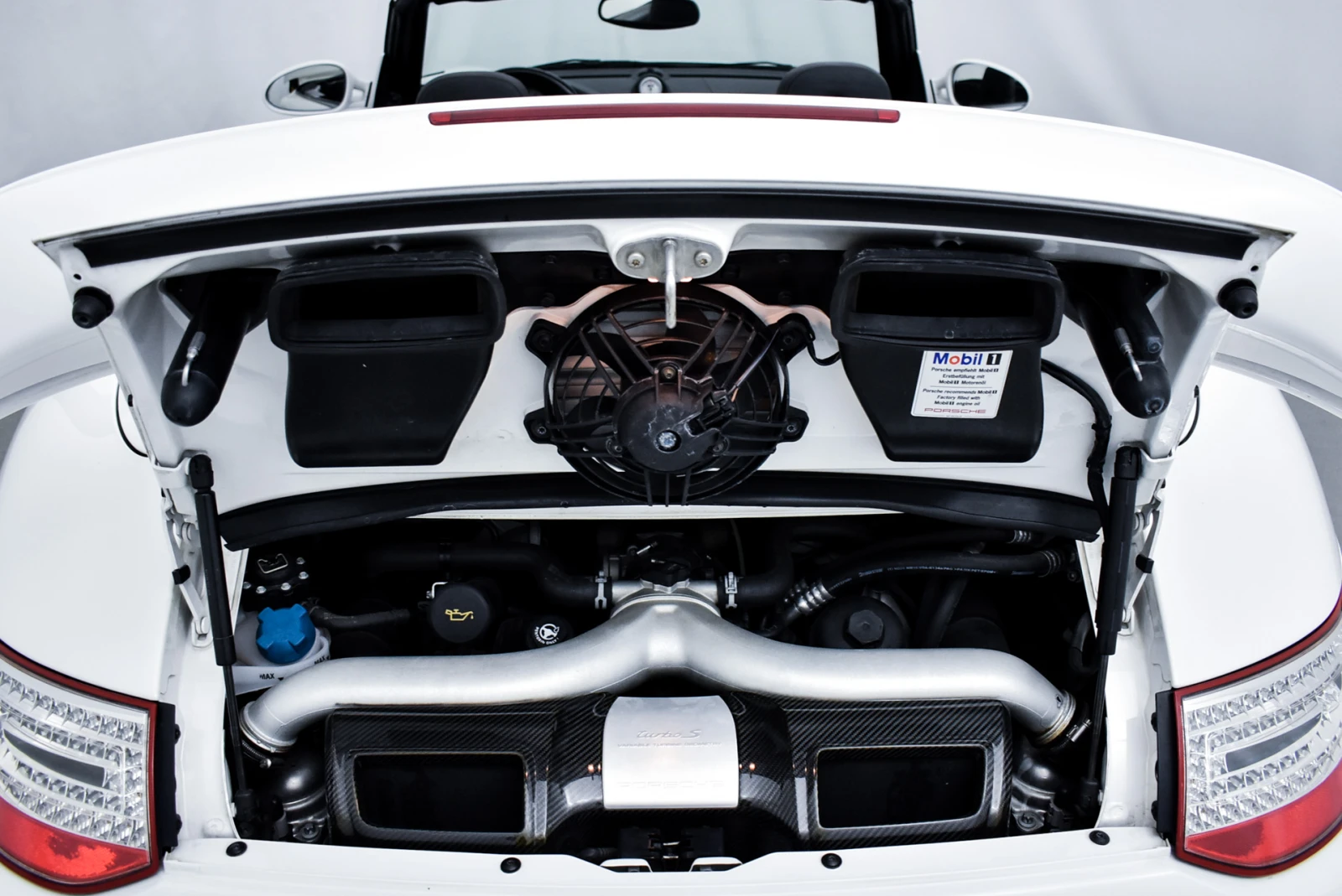 Porsche 911 997 Turbo S cabrio | Mobile.bg   16