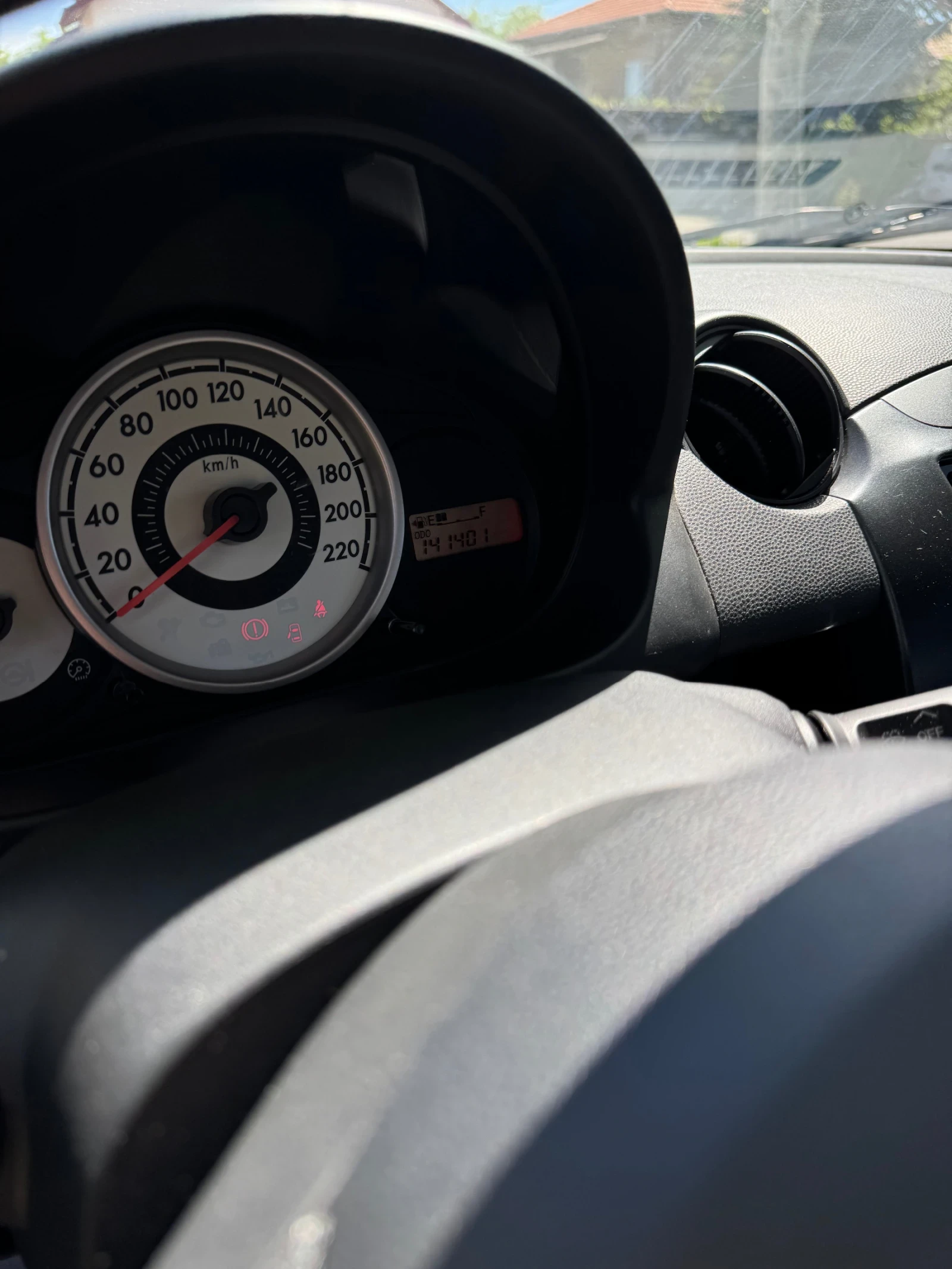 Mazda 2 1.4 BENZIN AUSTRIA - изображение 10