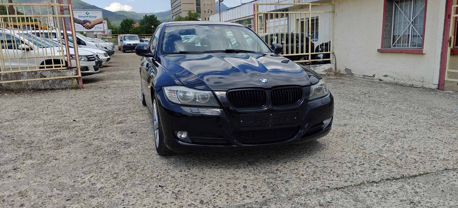 BMW 318 2.0D-12гАвтомат - изображение 2