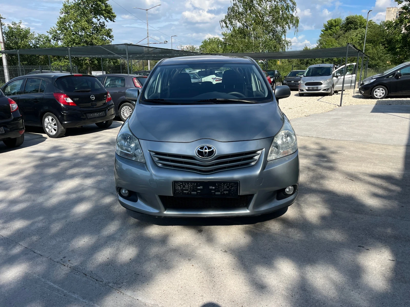 Toyota Verso 7 места Панорама - изображение 2