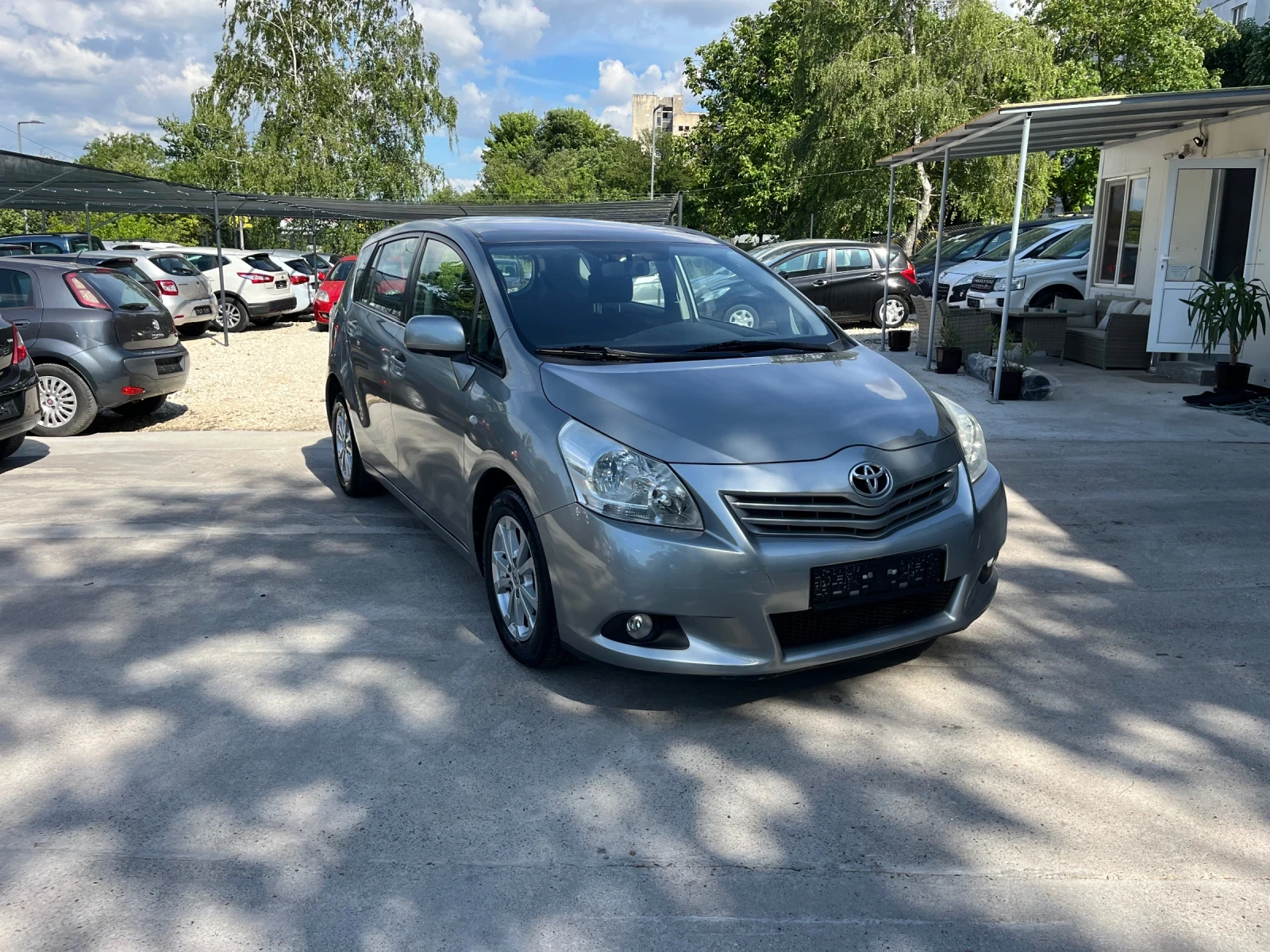 Toyota Verso 7 места Панорама - изображение 4