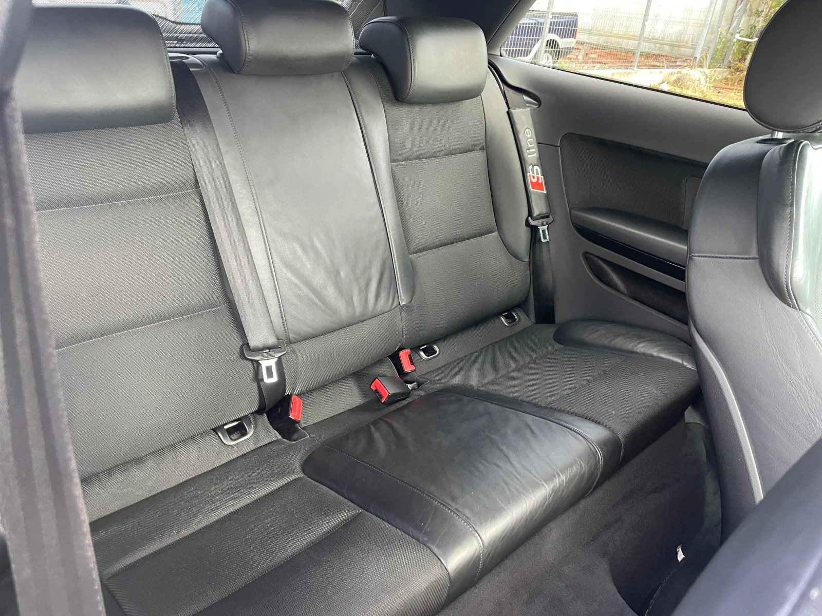 Audi A3 2.0TDI-140-S-LINE-ITALIA - изображение 7