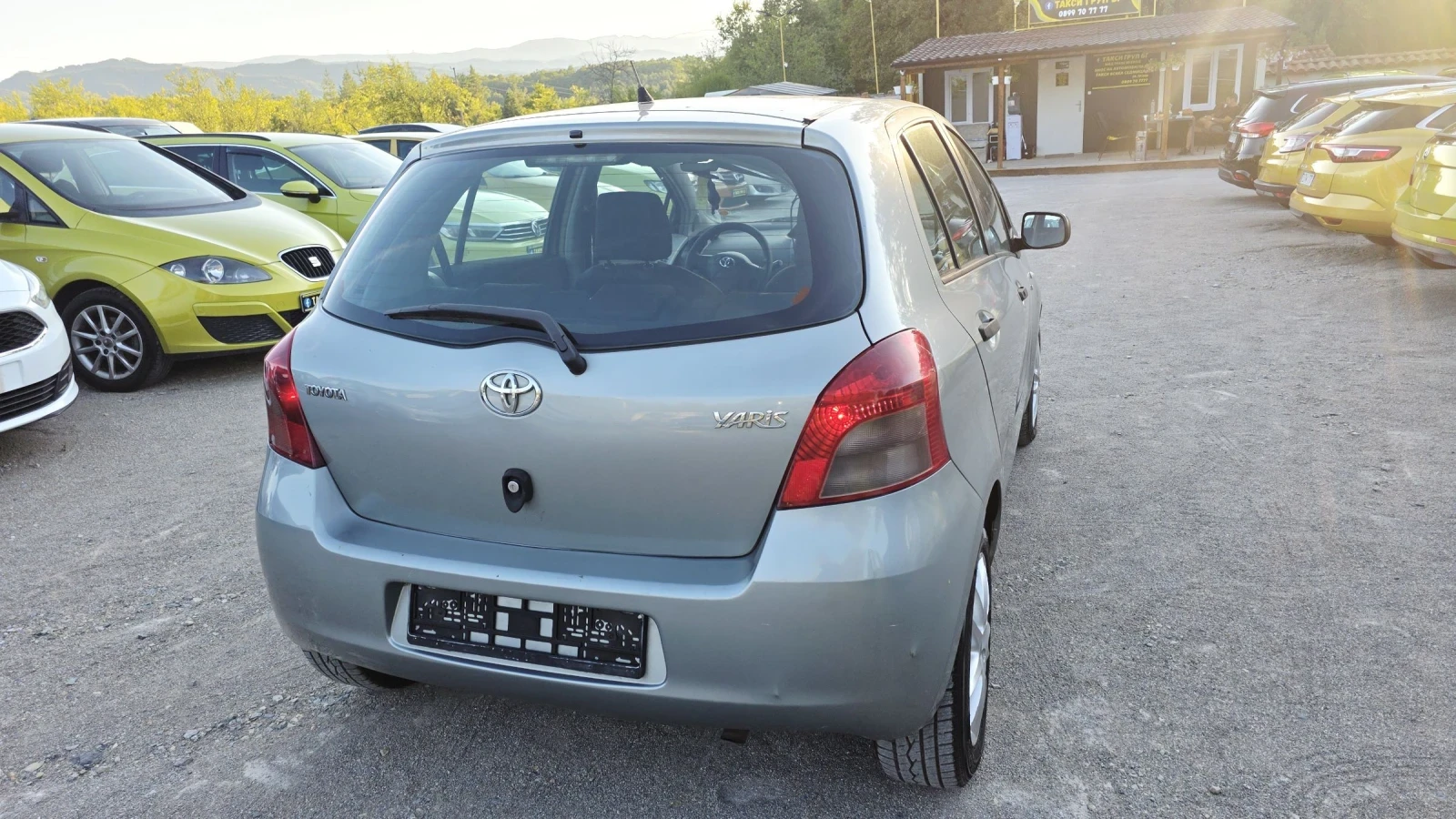 Toyota Yaris 1.4d4d -90кс - изображение 8