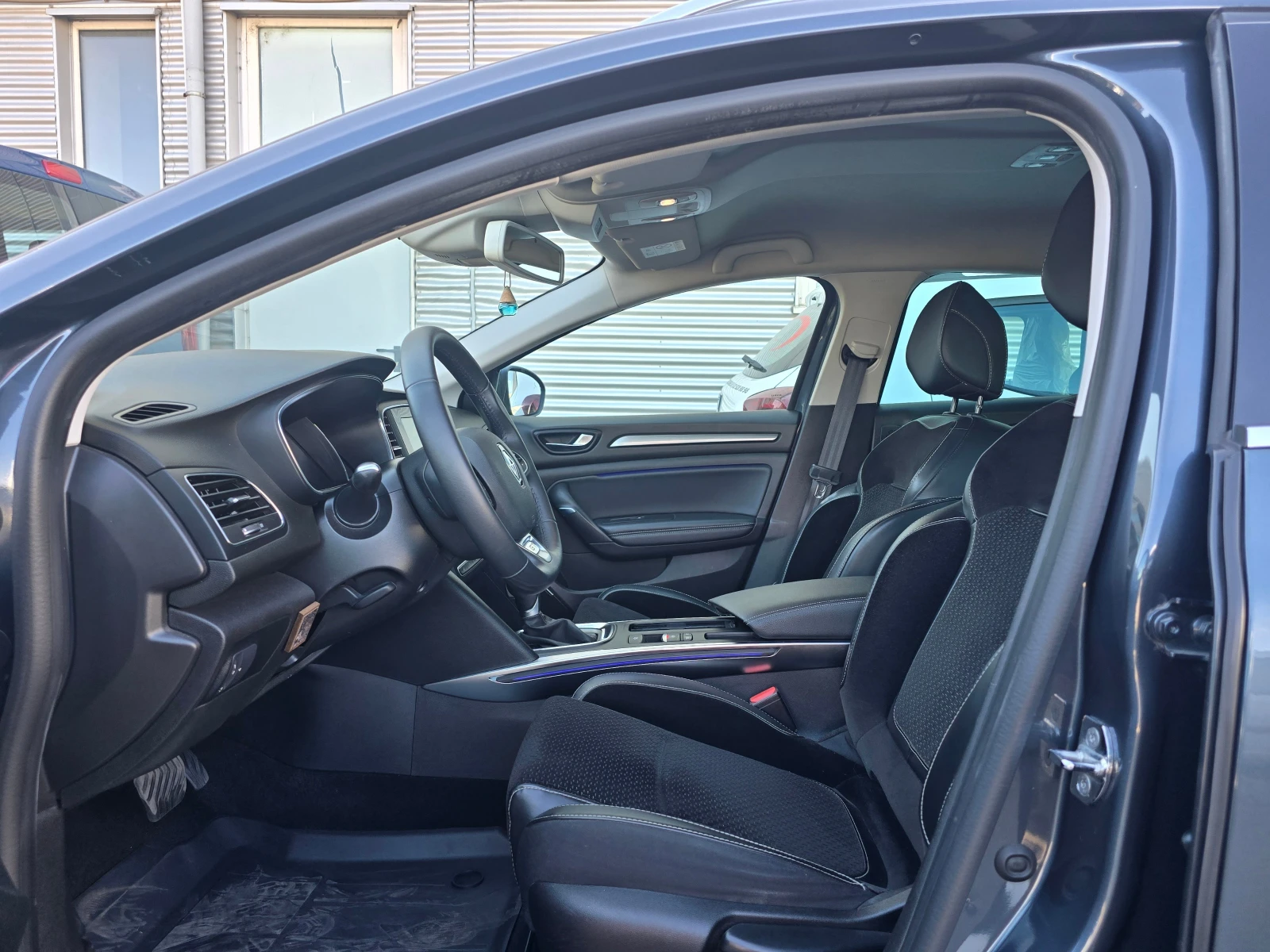 Renault Megane 1.7 dCi INTENS - изображение 6