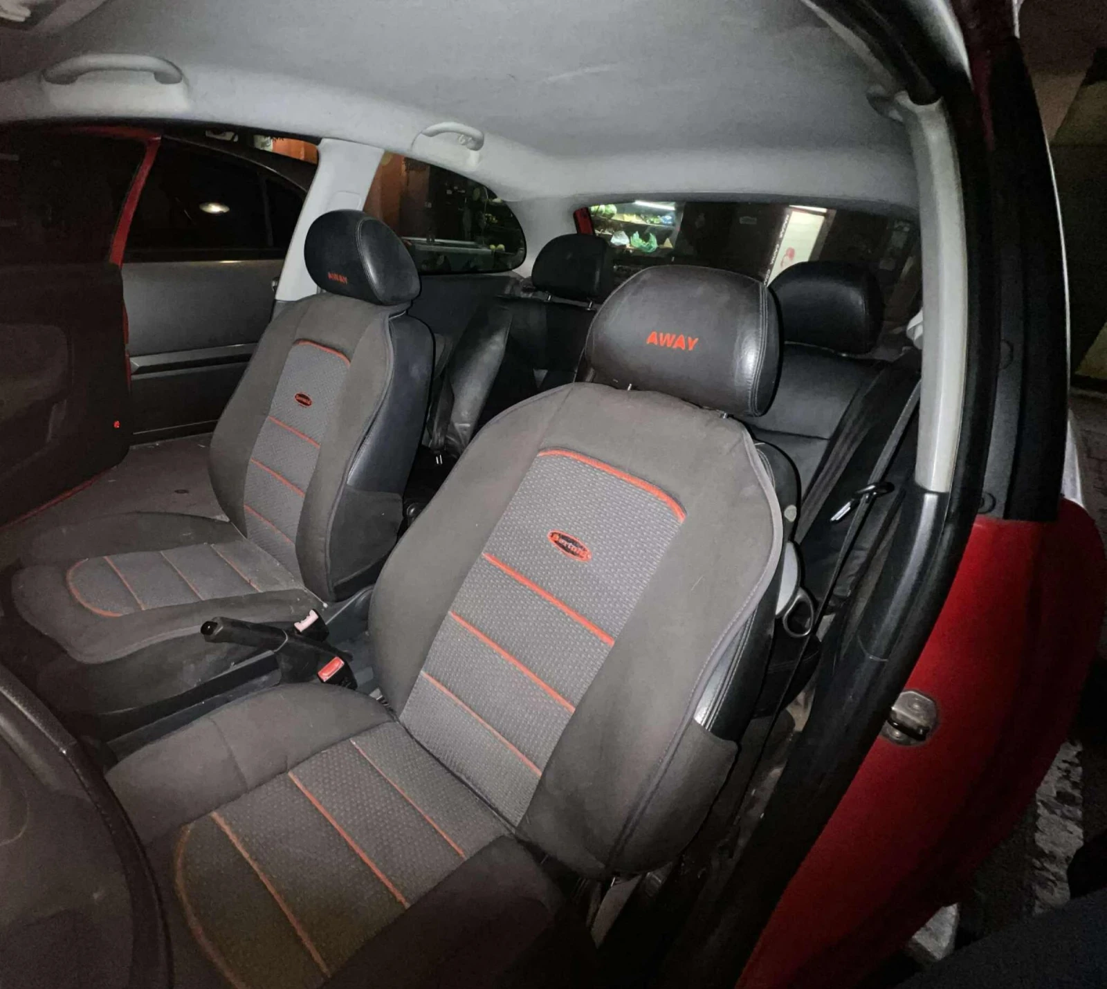 Seat Ibiza  - изображение 9