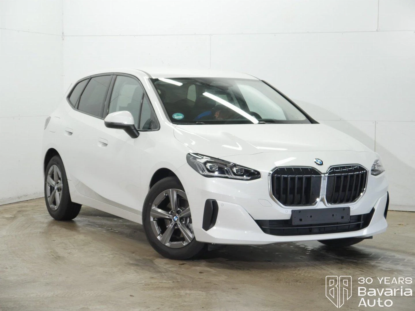 BMW 218 d Active Tourer Steptronic - изображение 4