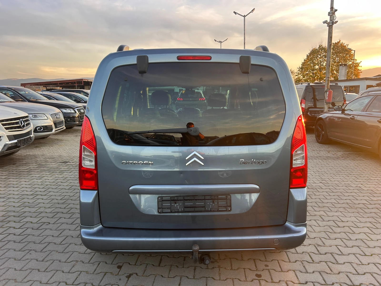 Citroen Berlingo 1.6HDI 4+ 1 EURO 5 - изображение 7