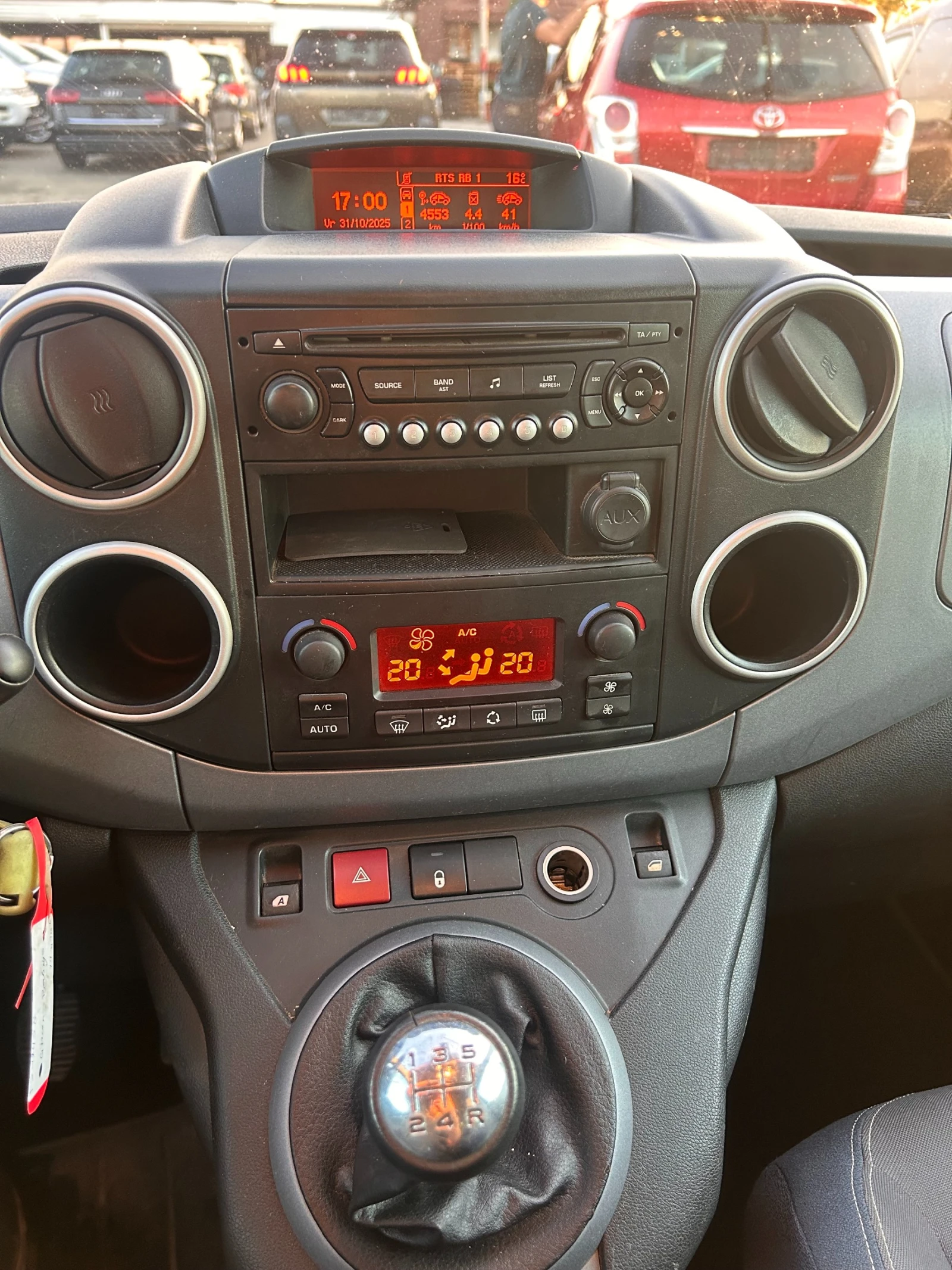 Citroen Berlingo 1.6HDI 4+ 1 EURO 5 | Mobile.bg   14