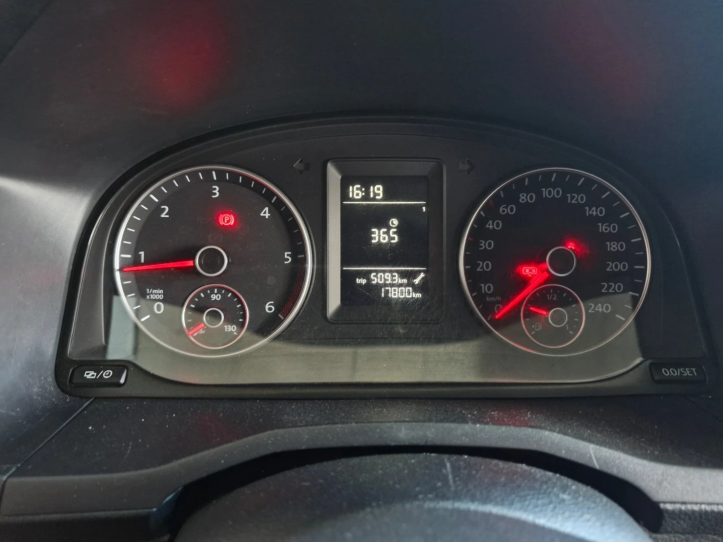 VW Caddy Kasten TDI BMT, снимка 11 - Автомобили и джипове - 56420395