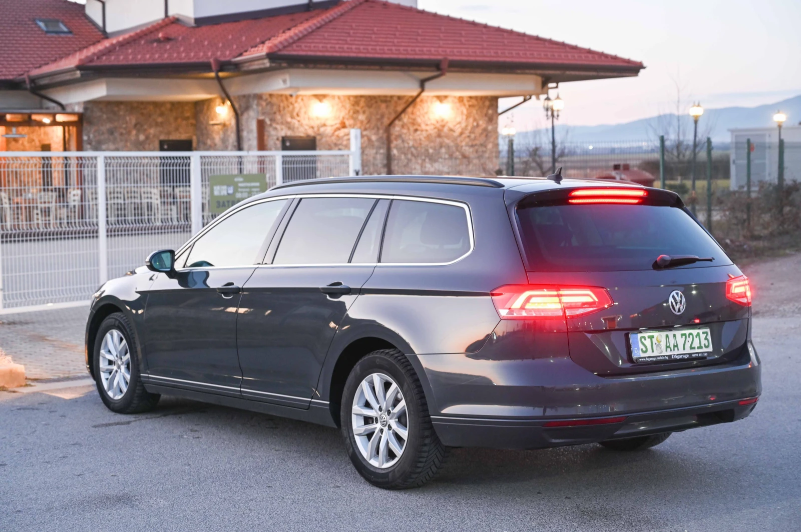 VW Passat 2.0TDI* Comfortline* ACC* Подгрев* Германия - изображение 5