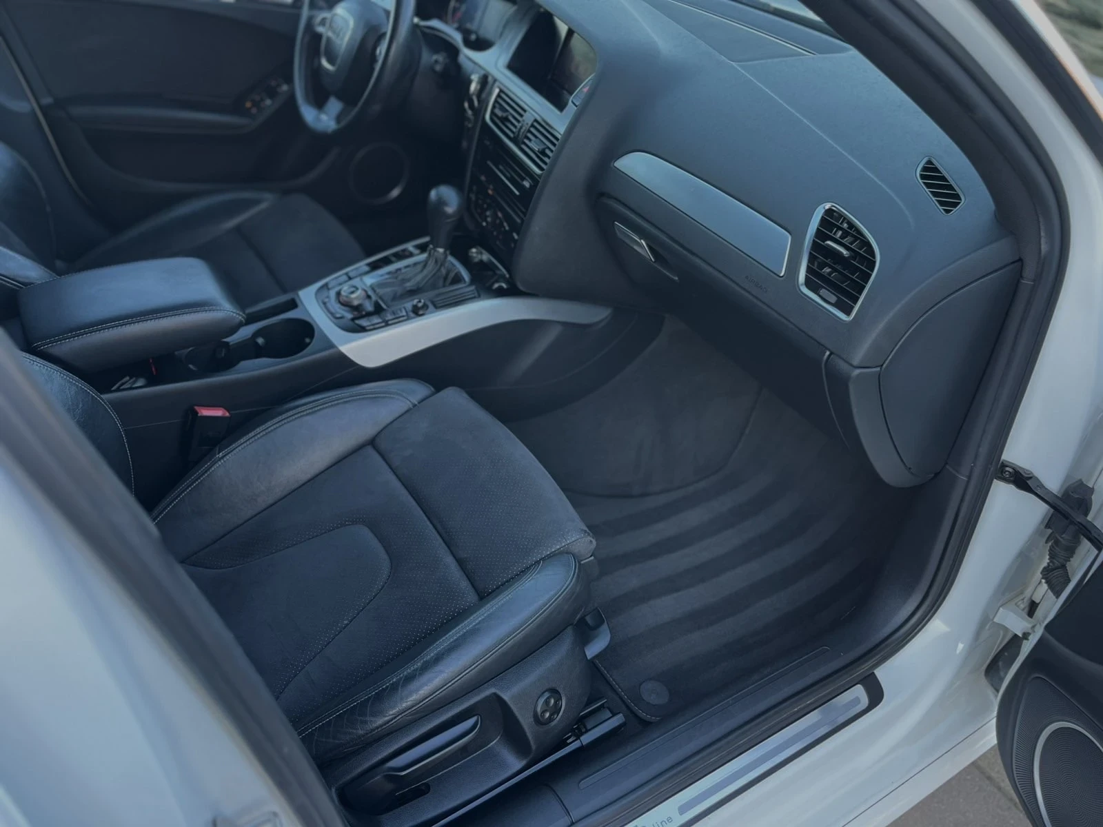 Audi A4 * 3xSline* B&O* Podgrev* , снимка 11 - Автомобили и джипове - 53788073