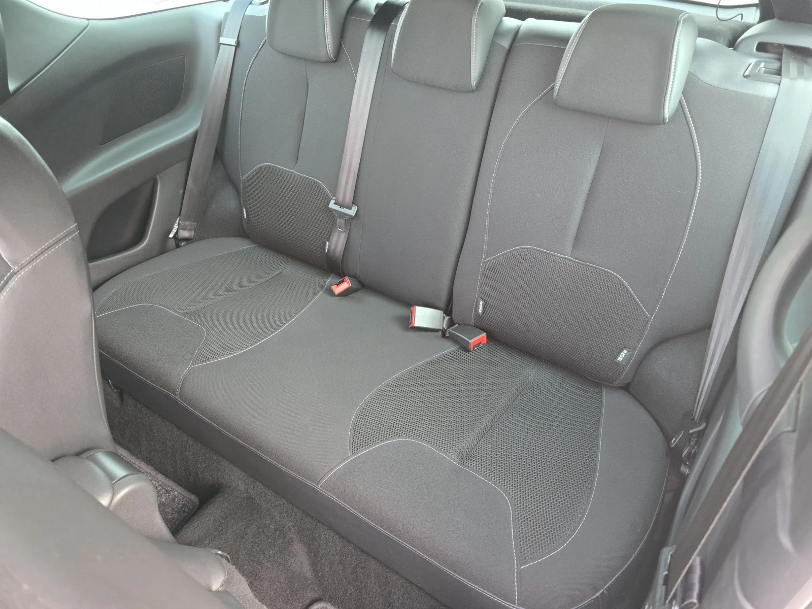 Citroen DS3 1.6HDI/92KS, снимка 10 - Автомобили и джипове - 53880751